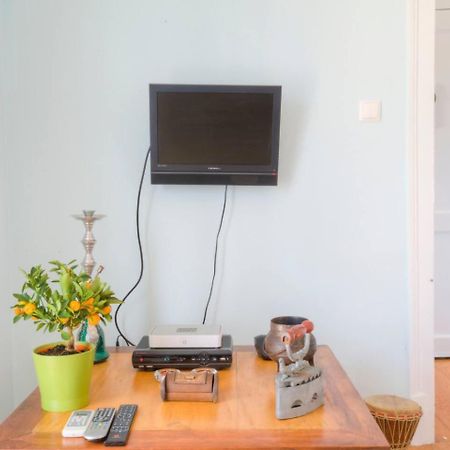 Lisbon Martim Moniz Apartment Bagian luar foto