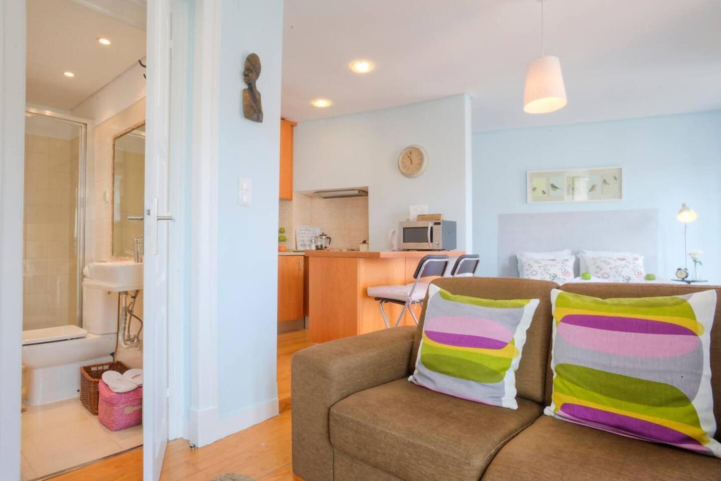 Lisbon Martim Moniz Apartment Bagian luar foto