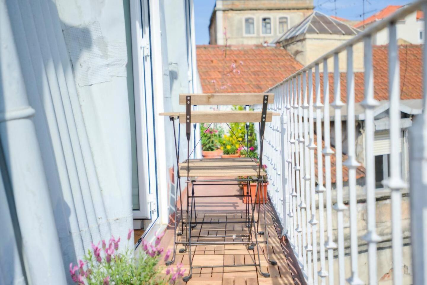 Lisbon Martim Moniz Apartment Bagian luar foto