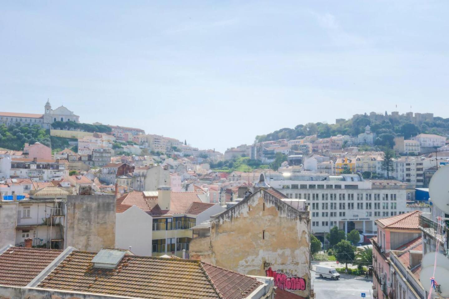 Lisbon Martim Moniz Apartment Bagian luar foto