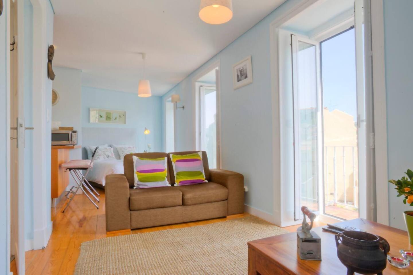 Lisbon Martim Moniz Apartment Bagian luar foto